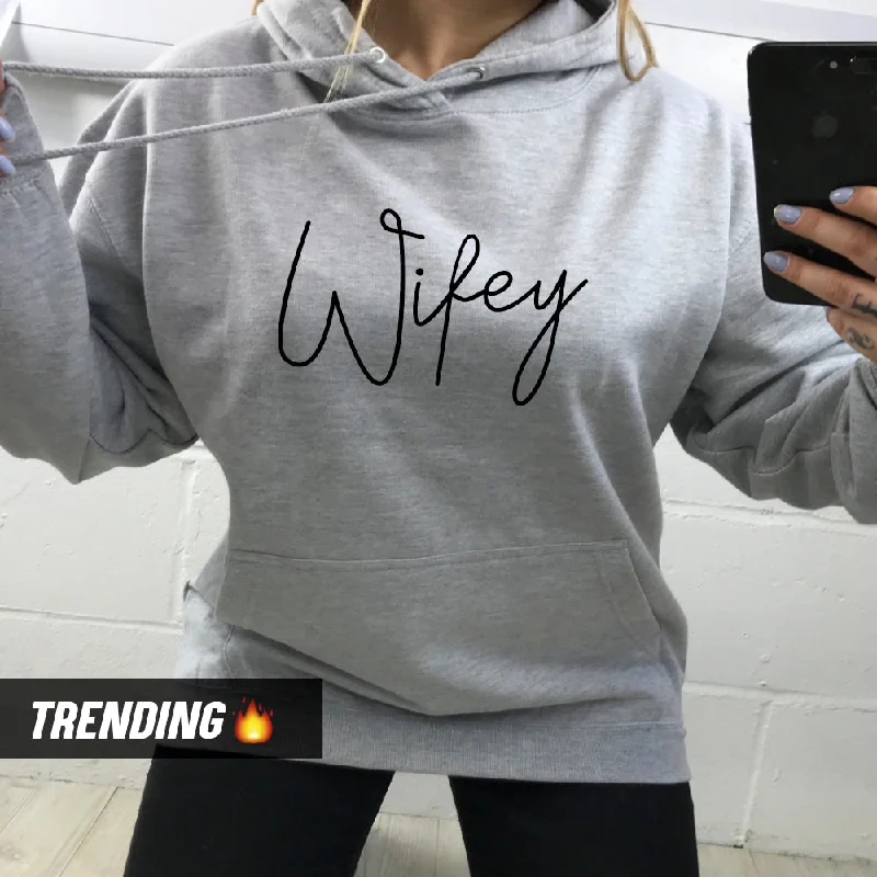 Wifey Script Hoodie (MRK X) Hoodie with Longline Fit Extended Stylish