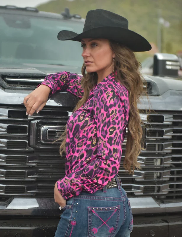 Cowgirl Tuff Pink & Gold Leopard Shirt Welt Pockets Slit Pockets Flap Pockets