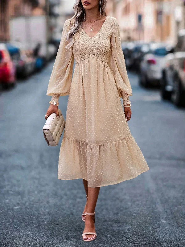 Amy Fashion - Swiss Dot Ruffle Hem A-line Dress
