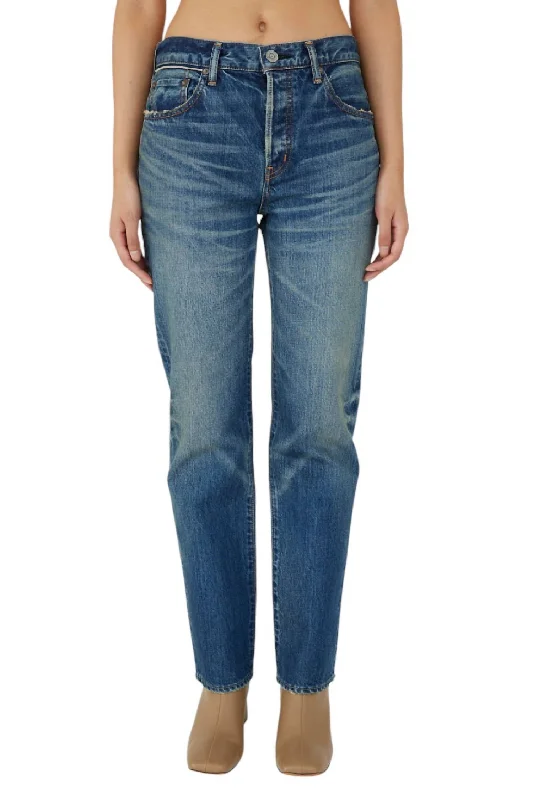 Walnut Straight Jeans In Dark Blue Stylish Relaxed Fit Skinny Jeans