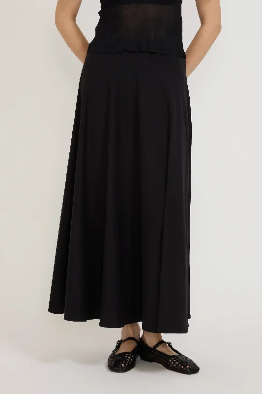 Sphere Skirt Black midi skirt versatile