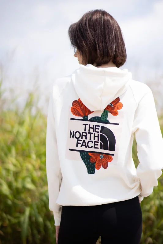 The North Face Brand Proud Hoodie for Women in White | NF0A8B0P-QLI Hoodie with Hem Embroidery Detailed Premium The North Face Brand Proud Hoodie for Women in White | NF0A8B0P-QLI Hoodie with Hem Embroidery Detailed Premium